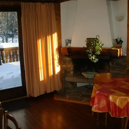 Chalet With 3 Bedrooms In Chamonix-mont-blanc, With Wonderful Mountain Chamonix